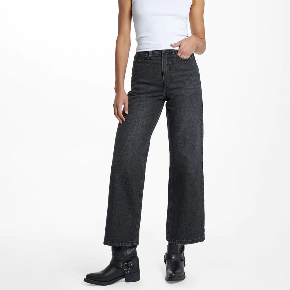 Thrills Holly Jean in Smoke Black NTW US 8 AU 12/30